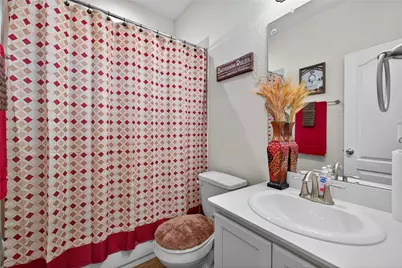 654 W Linnwood Drive, Woodbranch, TX 77357 - Photo 4
