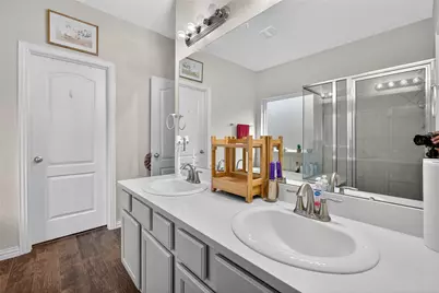 654 W Linnwood Drive, Woodbranch, TX 77357 - Photo 16