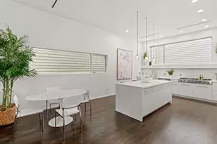 4302 Rose St, Houston, TX 77007 - Photo 6