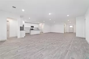 7207 Sunbreeze Ln, Rosenberg, TX 77469 - Photo 10