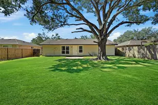 2512 Gettysburg Dr, League City, TX 77573 - Photo 26