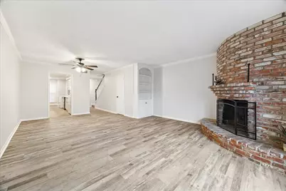 13286 Trail Hollow Drive #3286, Houston, TX 77079 - Photo 6