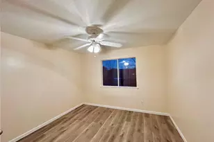 514 Regional Park Dr, Houston, TX 77060 - Photo 46
