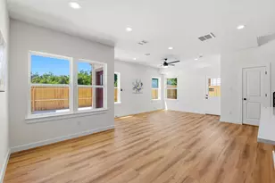 6113 Haight St, Houston, TX 77028 - Photo 10
