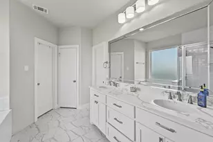 1700 Twin Oaks Cir, Brenham, TX 77833 - Photo 14