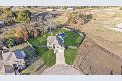 1700 Twin Oaks Circle, Brenham, TX 77833 - Photo 1