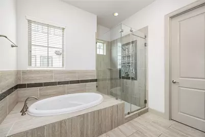 1615 Rosewood Street, Houston, TX 77004 - Photo 24