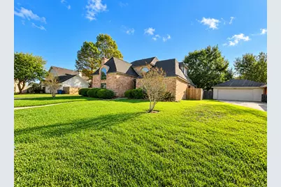 19122 Putting Green Drive, Humble, TX 77346 - Photo 2