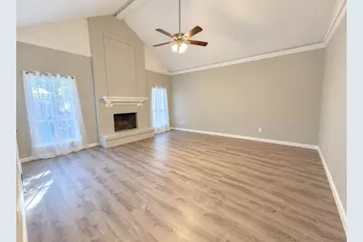 19122 Putting Green Drive, Humble, TX 77346 - Photo 10