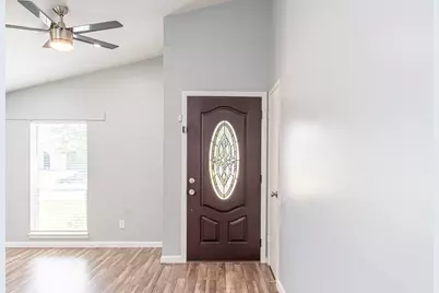 15510 Sierra Valle Drive, Houston, TX 77083 - Photo 6