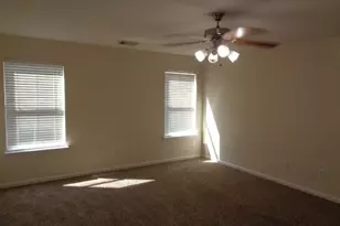 11310 Seven Sisters Dr, Tomball, TX 77375 - Photo 6