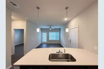 2102 Antoine Drive #P6.4205, Houston, TX 77055 - Photo 4