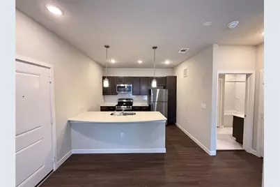 2102 Antoine Drive #P6.4205, Houston, TX 77055 - Photo 2