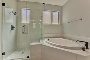 78 Douvaine Ct, The Woodlands, TX 77382 - Photo 26