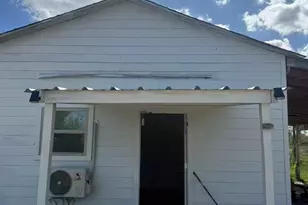 6131 Fenske Ln, Needville, TX 77461 - Photo 1