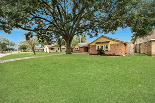 10514 Haddington Dr, Houston, TX 77043 - Photo 6