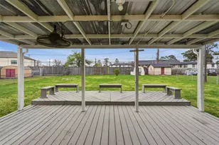 4406 Marlborough Dr, Houston, TX 77092 - Photo 24