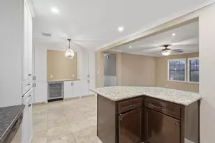 4406 Marlborough Dr, Houston, TX 77092 - Photo 6
