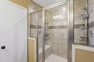 4406 Marlborough Dr, Houston, TX 77092 - Photo 20