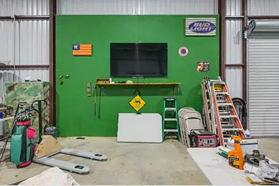 2322 County Road 126, Bedias, TX 77831 - Photo 36