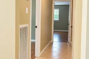 2811 New England Ct, Webster, TX 77598 - Photo 2