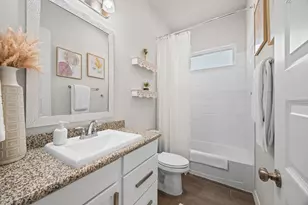 401 Coppice Creek Ln, Montgomery, TX 77316 - Photo 8