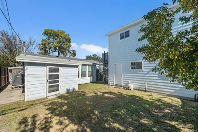 429 19th Avenue N, Texas City, TX 77590 - Photo 14