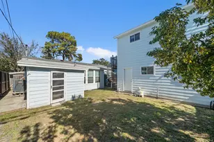 429 19th Ave N, Texas City, TX 77590 - Photo 14