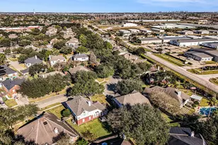 3223 Crescent Bay Dr, League City, TX 77573 - Photo 40