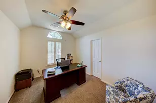 3223 Crescent Bay Dr, League City, TX 77573 - Photo 30