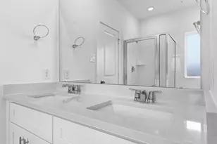 1502 Shimmering Ocean Wy, Iowa Colony, TX 77583 - Photo 14