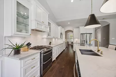 1547 Cheshire Lane, Houston, TX 77018 - Photo 8