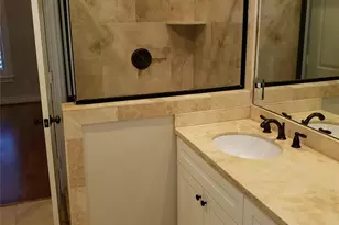 916 Lawrence St, Houston, TX 77008 - Photo 30