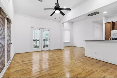 1303 Sherwood Point Lane, Houston, TX 77043 - Photo 14