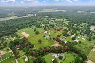 199 County Rd 2357, Hardin, TX 77575 - Photo 32