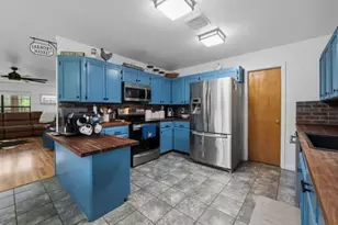 199 County Rd 2357, Hardin, TX 77575 - Photo 6