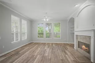 2409 S Venice Dr, Pearland, TX 77581 - Photo 8