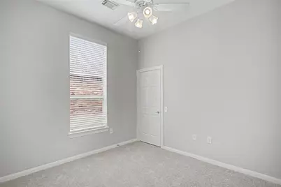 2409 S Venice Drive, Pearland, TX 77581 - Photo 18