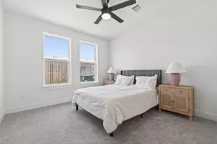 704 Sonfield Dr, Stafford, TX 77477 - Photo 26