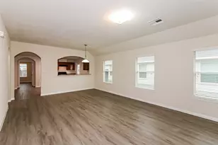 5439 Amelia Plantation Dr, Katy, TX 77449 - Photo 4