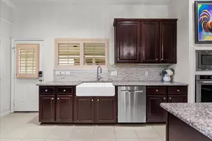2028 Verde Valley Dr, League City, TX 77573 - Photo 14