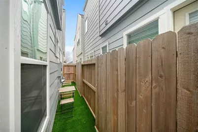 5237 Hillman Street #D, Houston, TX 77023 - Photo 28