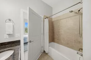300 St Joseph Pkwy, Houston, TX 77002 - Photo 30