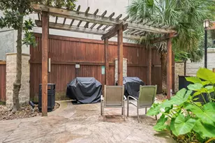 300 St Joseph Pkwy, Houston, TX 77002 - Photo 38