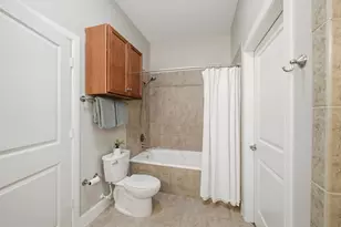 300 St Joseph Pkwy, Houston, TX 77002 - Photo 24