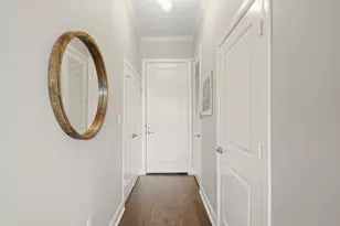 300 St Joseph Pkwy, Houston, TX 77002 - Photo 2