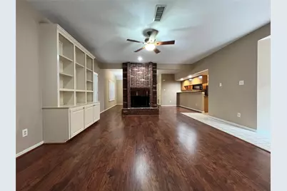 75 W Stony Bridge Circle, The Woodlands, TX 77381 - Photo 8