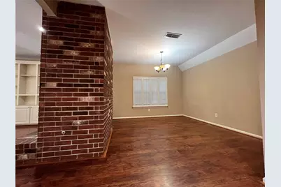 75 W Stony Bridge Circle, The Woodlands, TX 77381 - Photo 10