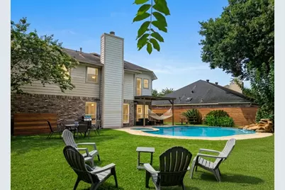 4614 Sunshine Drive, Sugar Land, TX 77479 - Photo 4