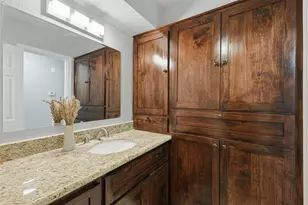 5919 Ollia Cir, Pasadena, TX 77505 - Photo 20